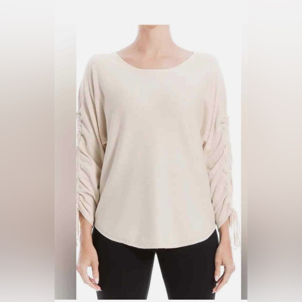 NWOT ~ WOMEN SHIRT SWEATER